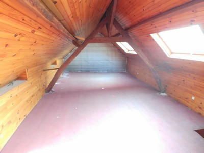 IMMEUBLE COMMERCIAL A LOUER - LILLE - 154,54 m2 - 2500 € HC et HT par mois